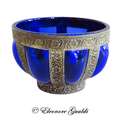 blaueGlasschale2_T210220Mini